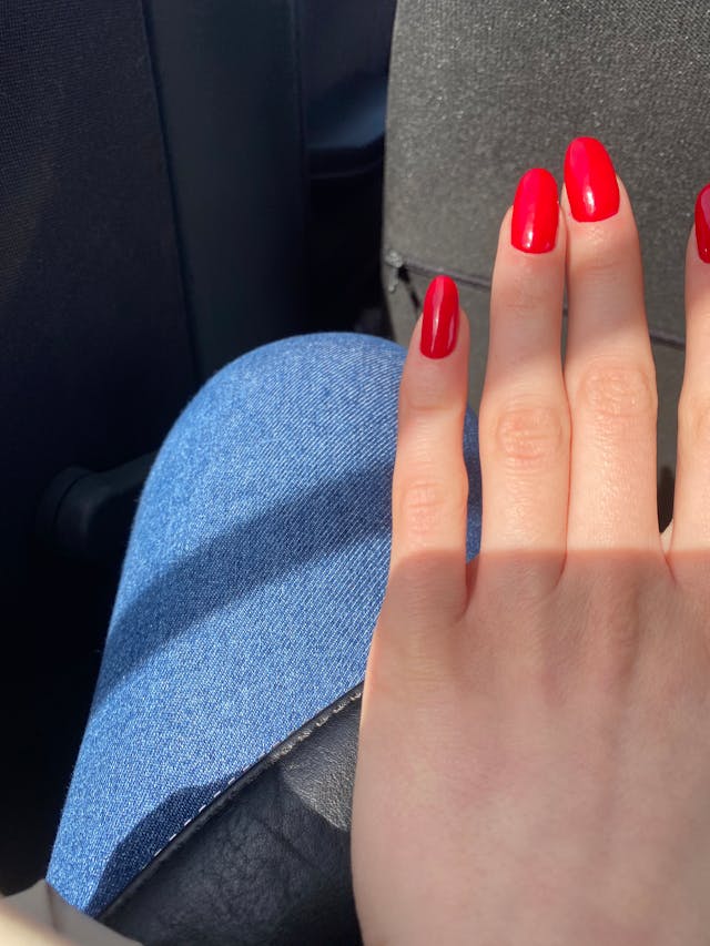 Babyboomer Nägel kurz & mit Farbe