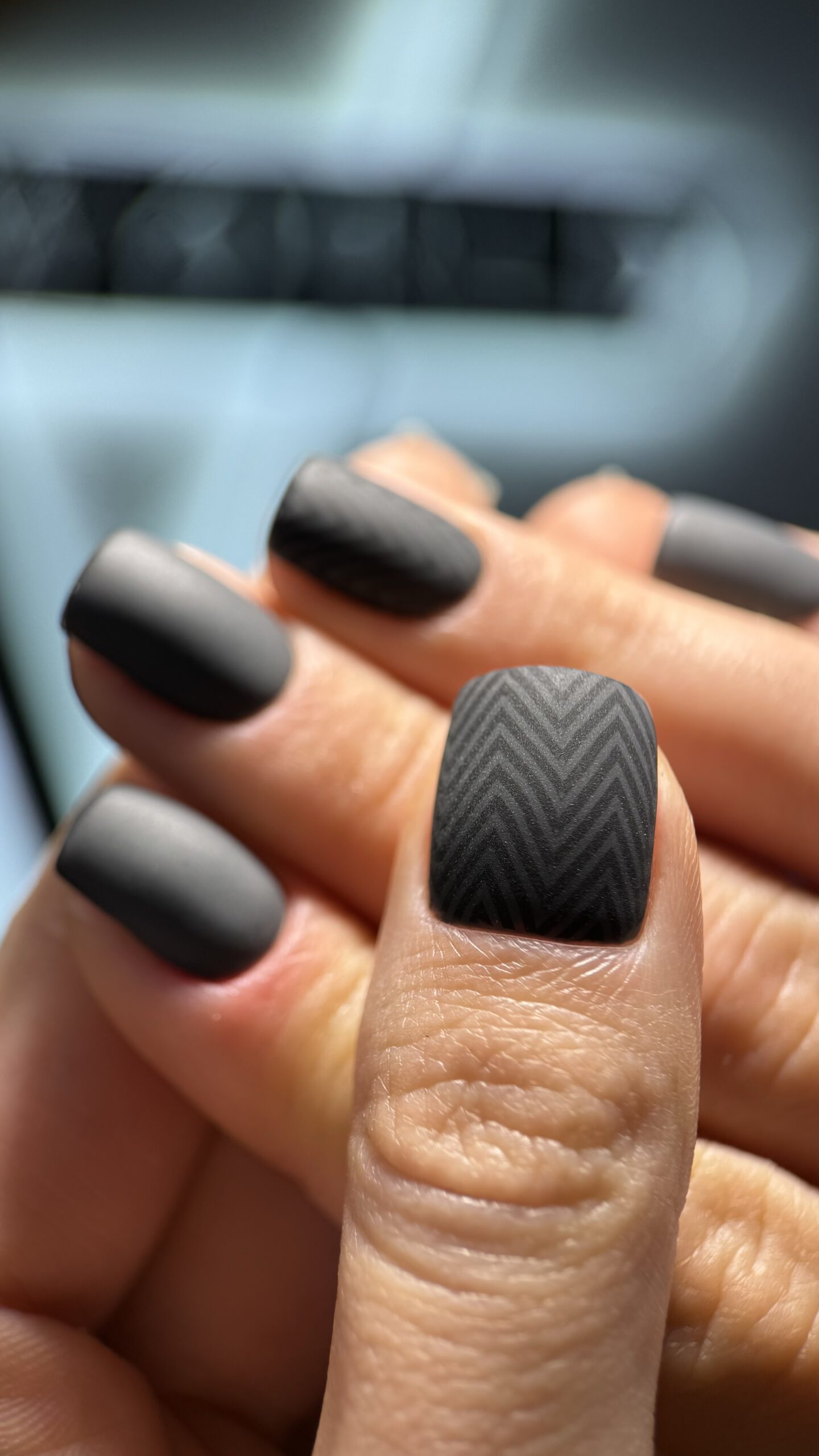 Babyboomer Nägel kurz & mit Farbe